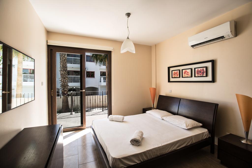 Napiana Apartments 圣纳帕 客房 照片