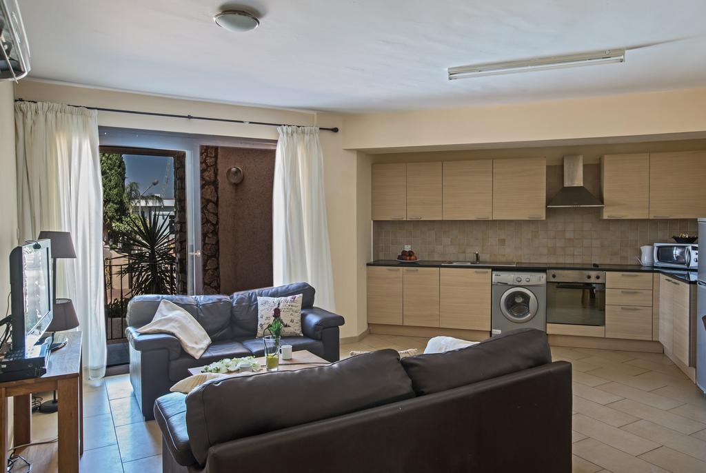 Napiana Apartments 圣纳帕 外观 照片